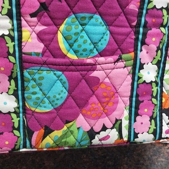 Vera Bradley Purse...New,,,,"VA Va Bloom" Print. - Picture 2 of 9
